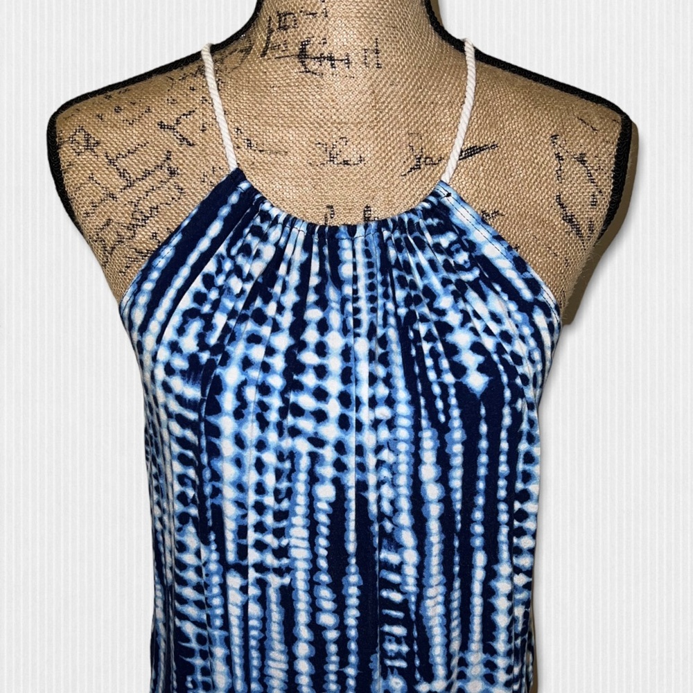 Papaya Blue Sleeveless Pattern Top